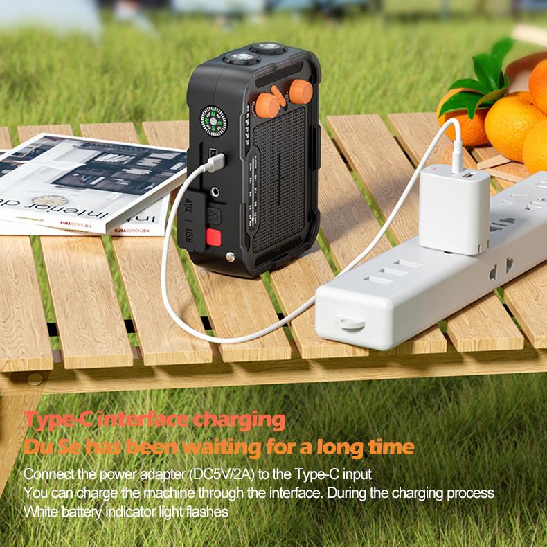 Emergency Expert™ MultiPower Survival Radio – AM/FM, LED Flashlight, Solar/Crank Charging & 4000mAh Power Bank
